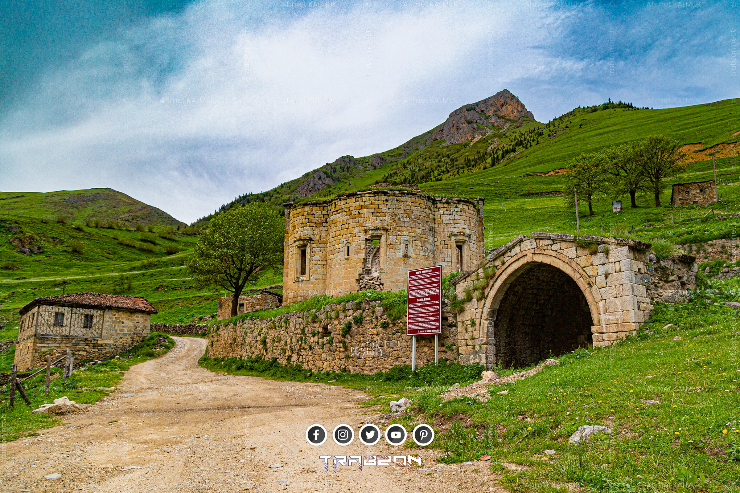 Santa Harabeleri Tarihi Çeşme