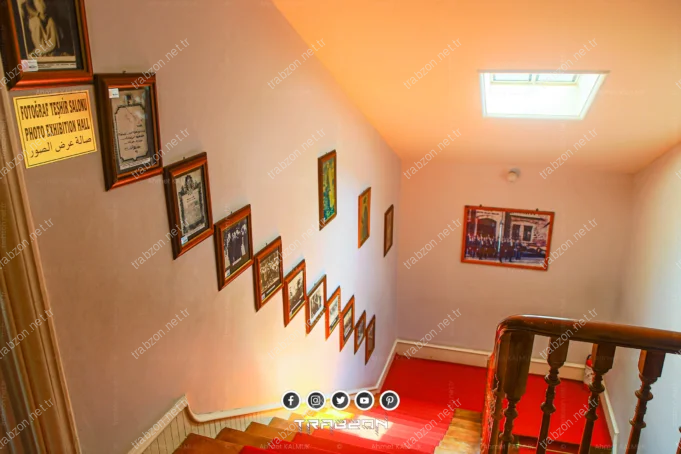 Atatürk Köşkü Fotoğraf Sergi Alanı