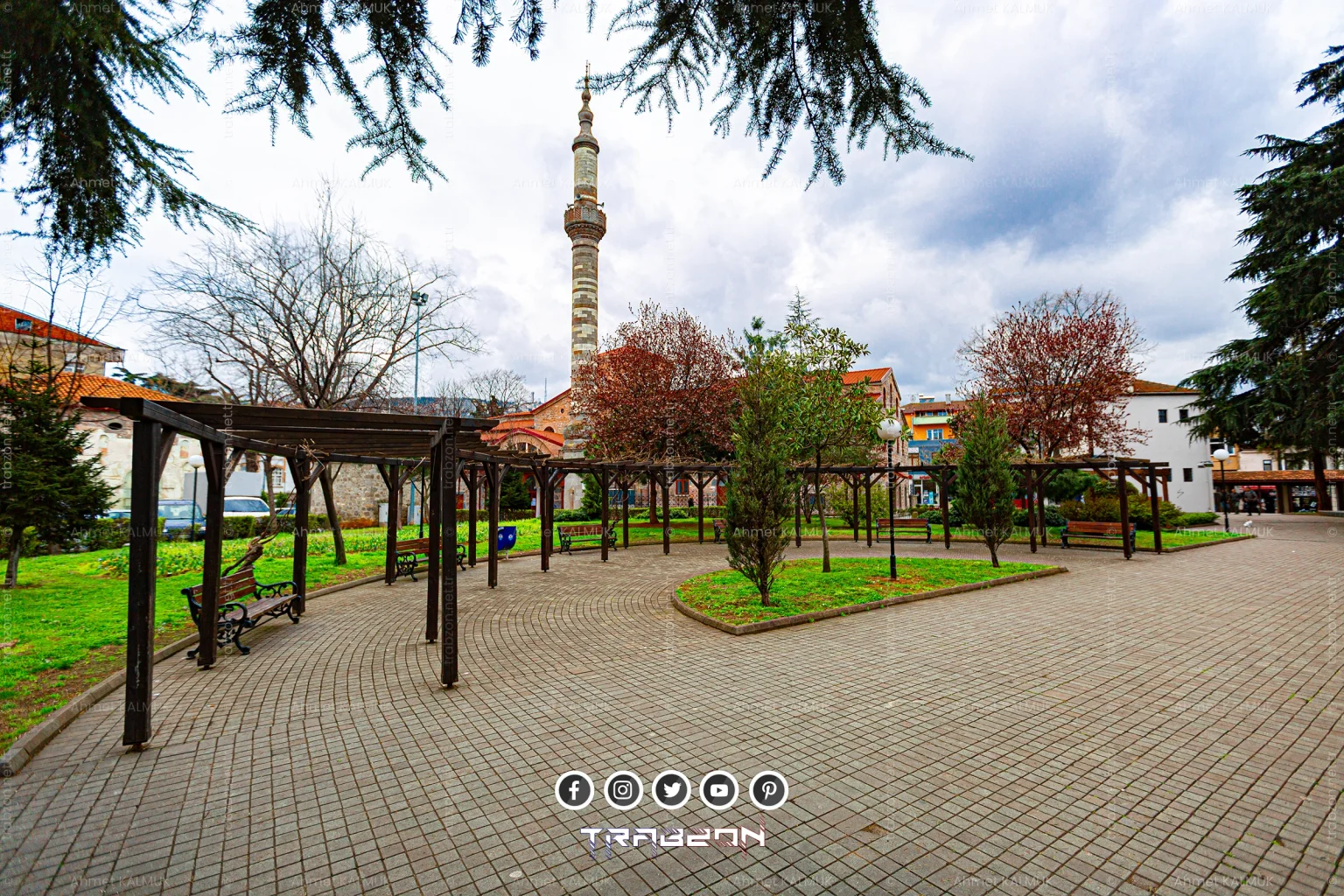 Ortahisar Fatih Büyük Cami Park (Kanuni Parkı)