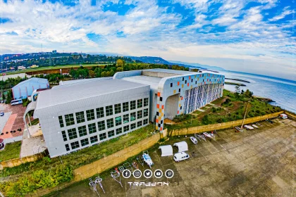 Trabzon Mehmet Akif Ersoy Kapalı Yüzme Havuzu